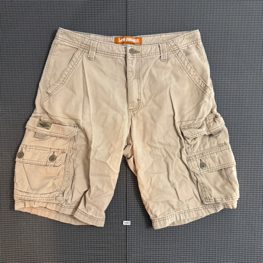 Lee Dungarees Mens Khaki Cargo Shorts Tan Cotton Size 32 2182914